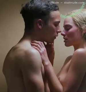 Margot Robbie / margotrobbie / margotrobbieofficial nude photo #4184