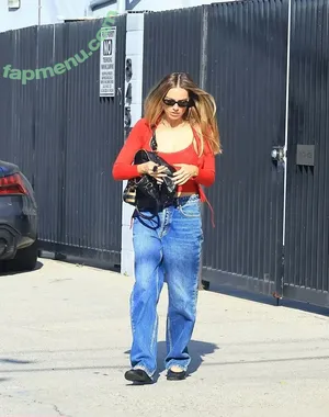 Margot Robbie / margotrobbie / margotrobbieofficial nude photo #4262