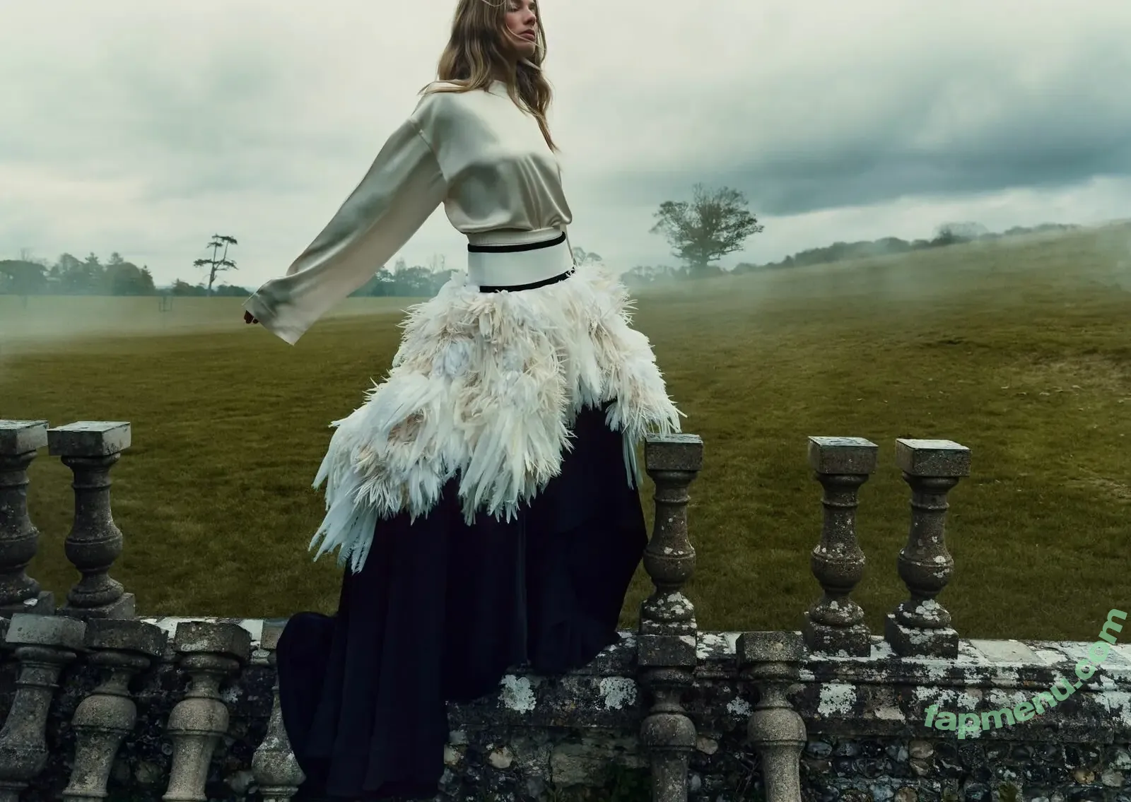 Margot Robbie nude photo #4116 (margotrobbie / margotrobbieofficial)