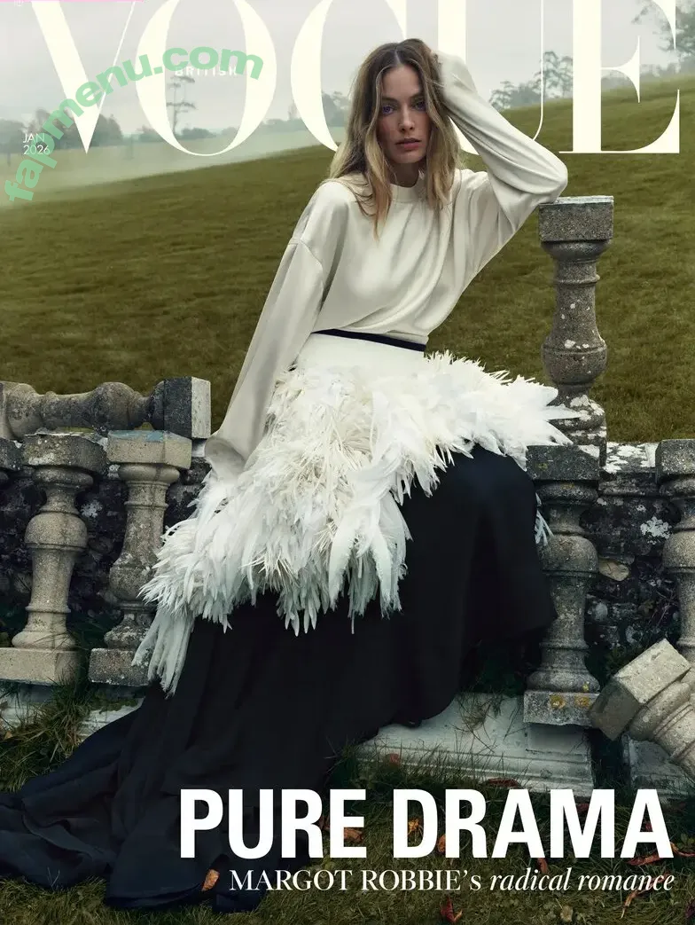 Margot Robbie nude photo #4128 (margotrobbie / margotrobbieofficial)