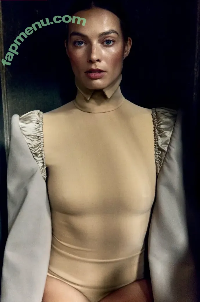 Margot Robbie nude photo #4147 (margotrobbie / margotrobbieofficial)