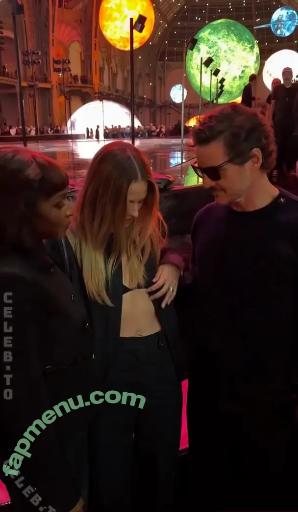 Margot Robbie nude photo #4201 (margotrobbie / margotrobbieofficial)