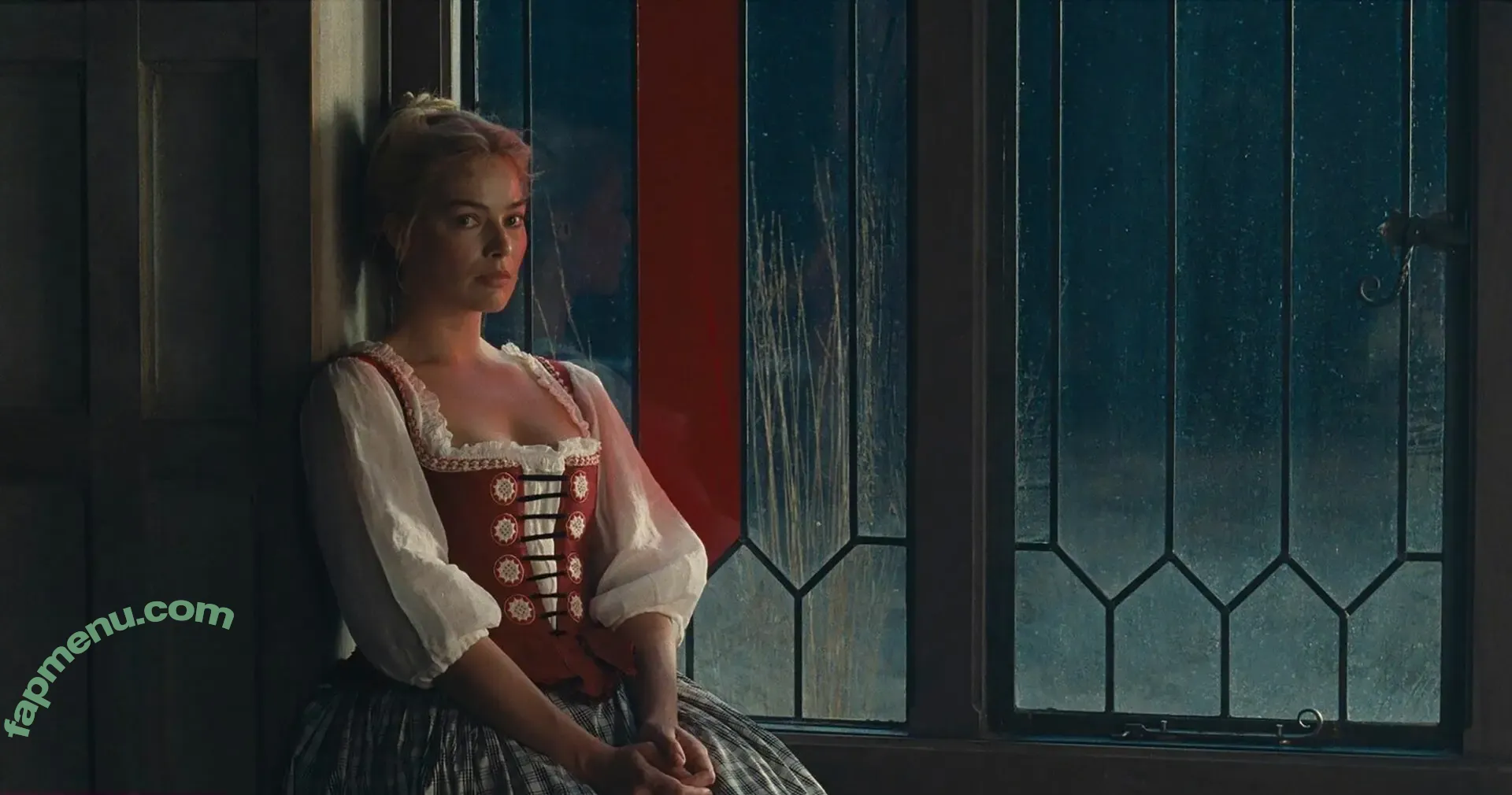 Margot Robbie nude photo #4270 (margotrobbie / margotrobbieofficial)