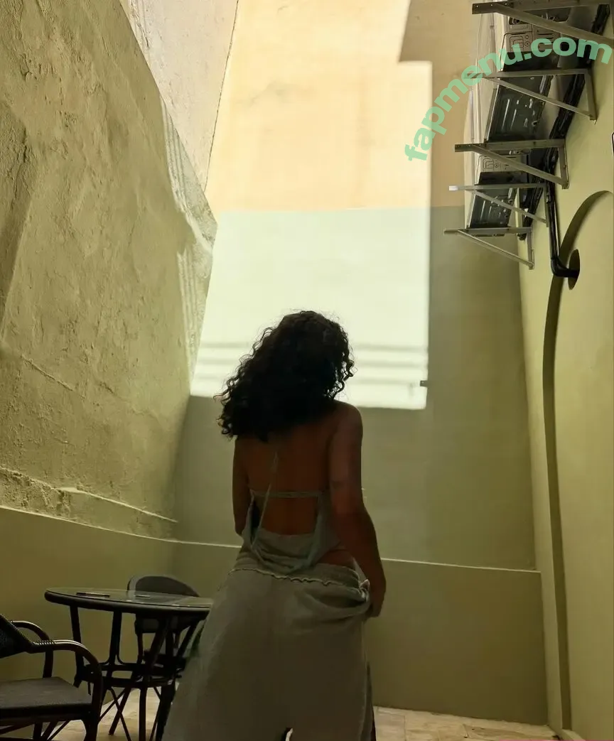 María Isabel nude photo #0032 (mariaisabel / mariaisabel_022)