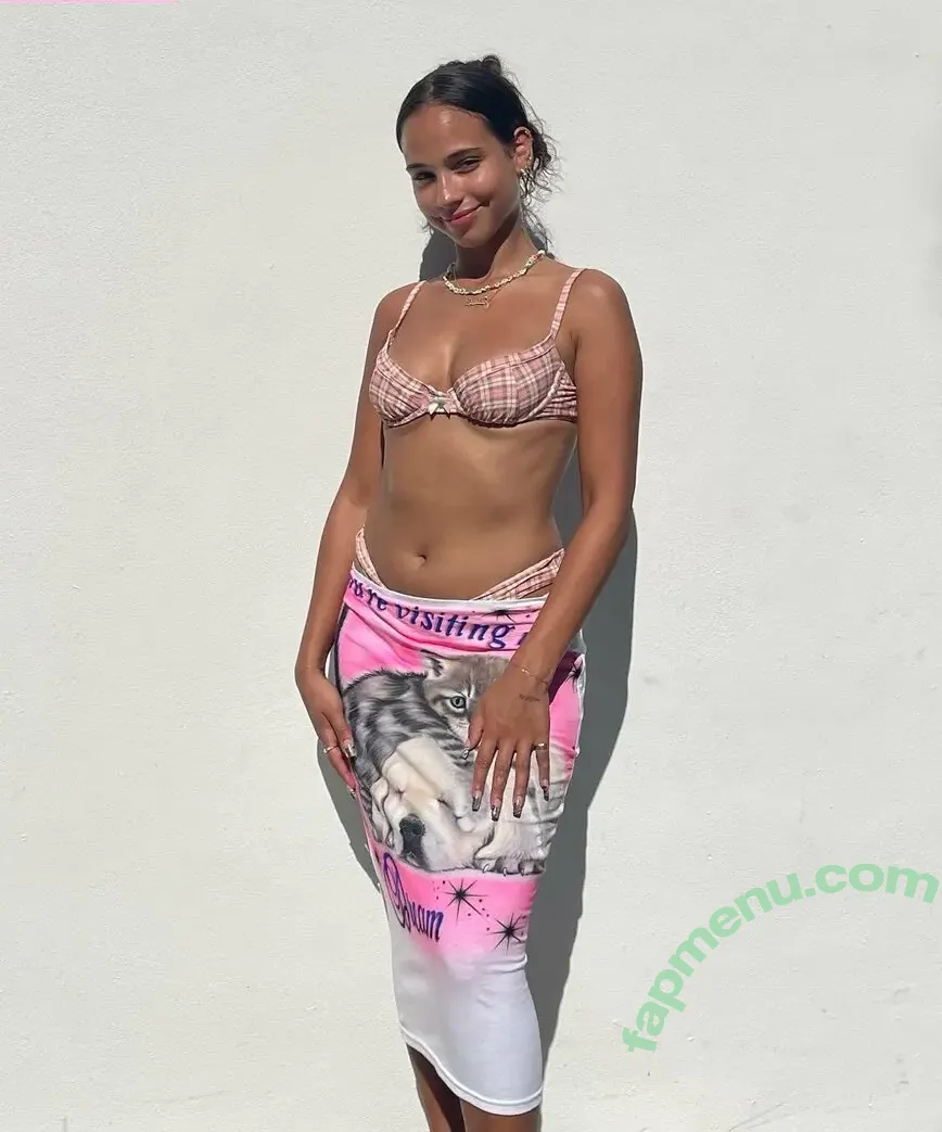 María Isabel nude photo #0090 (mariaisabel / mariaisabel_022)