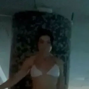Mari Cielo Pajares / mcpajares nude photo #0008