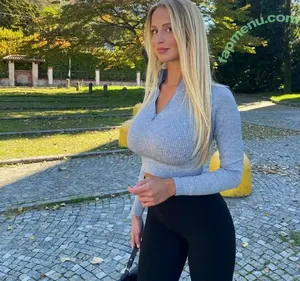 Maria Arreghini / mariiia / meriarreghini nude photo #0983