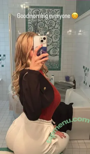 Maria Arreghini / Marysplaceshow / mariiia / meriarreghini nude photo #0990