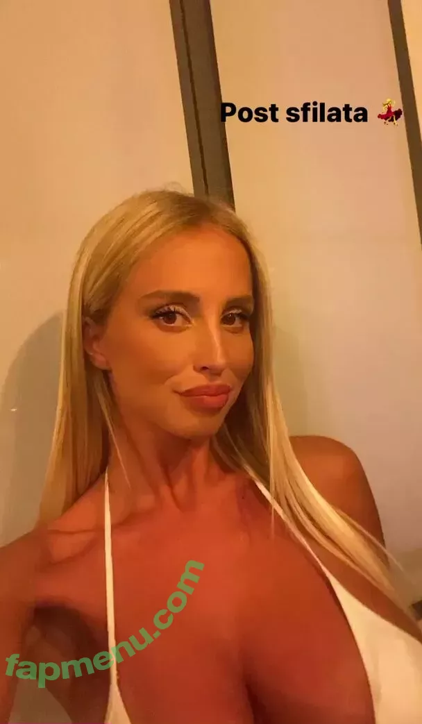 Maria Arreghini nude photo #0117 (Marysplaceshow / mariiia / meriarreghini)