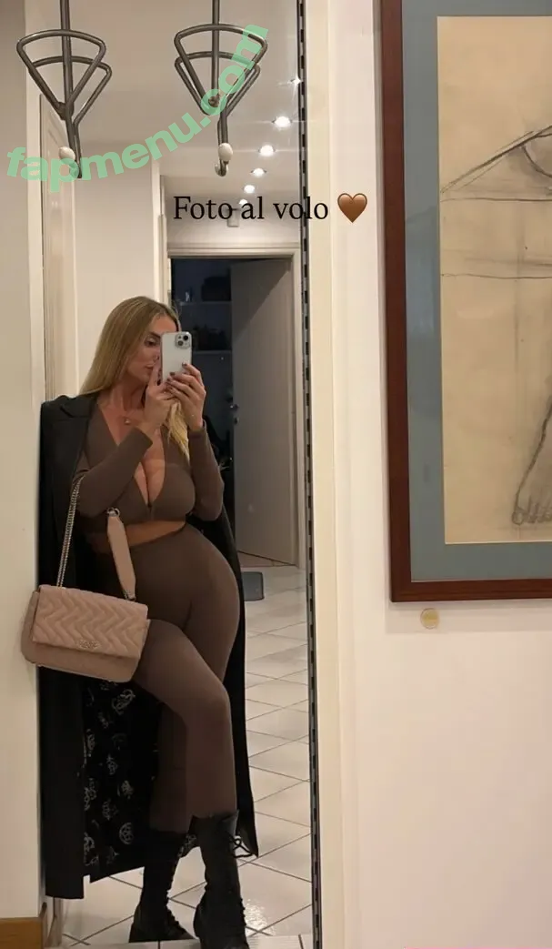 Maria Arreghini nude photo #0956 (Marysplaceshow / mariiia / meriarreghini)