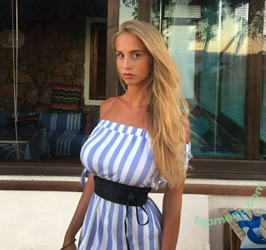 Maria Arreghini nude photo #0971 (Marysplaceshow / mariiia / meriarreghini)