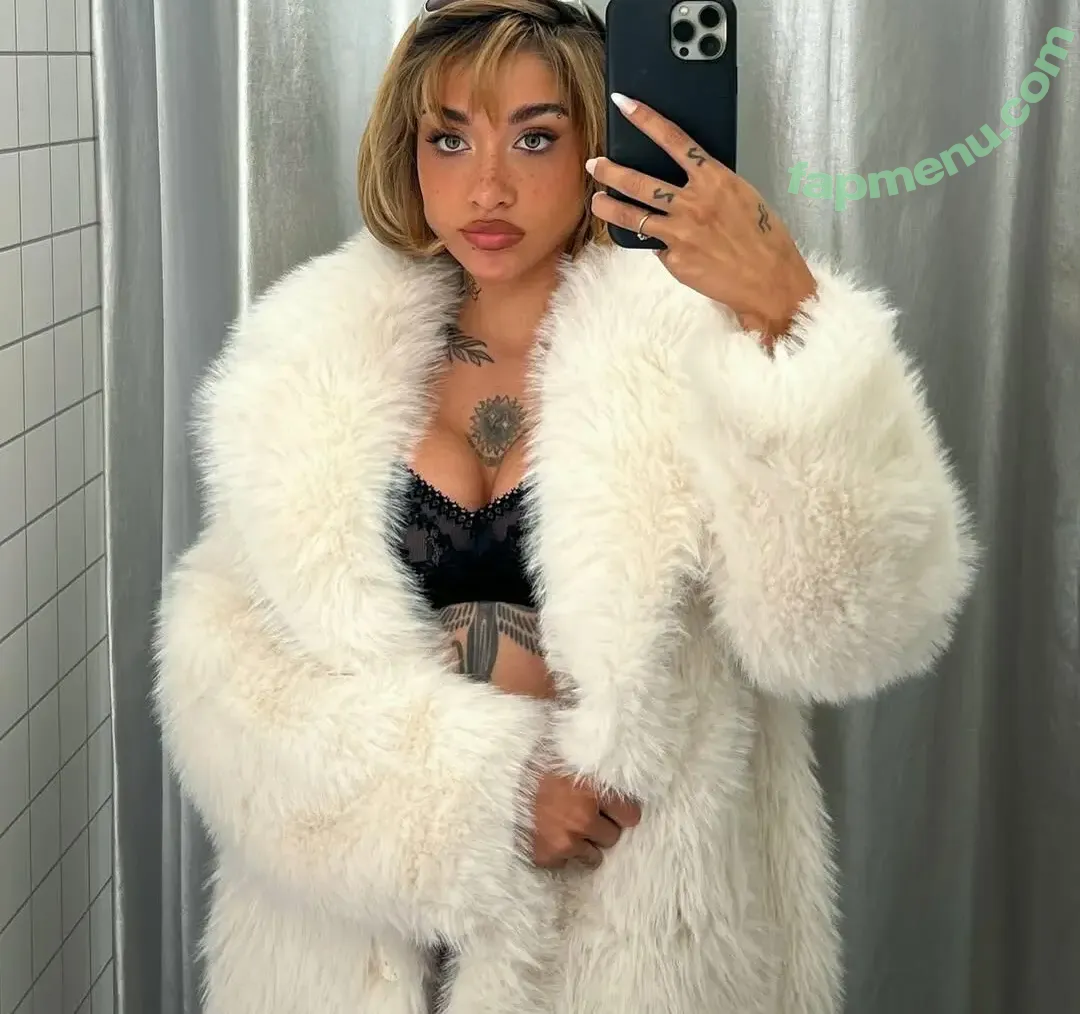 Maria Becerra nude photo #0084 (mariabecerra / u95023797)