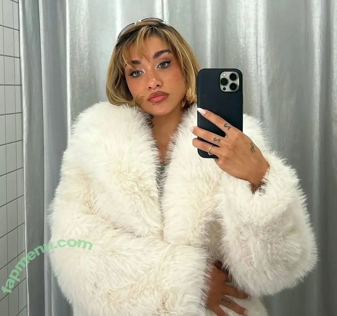 Maria Becerra nude photo #0089 (mariabecerra / u95023797)