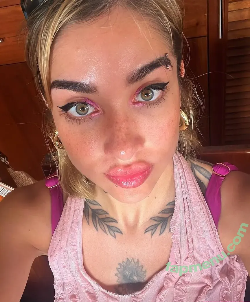 Maria Becerra nude photo #0102 (mariabecerra / u95023797)