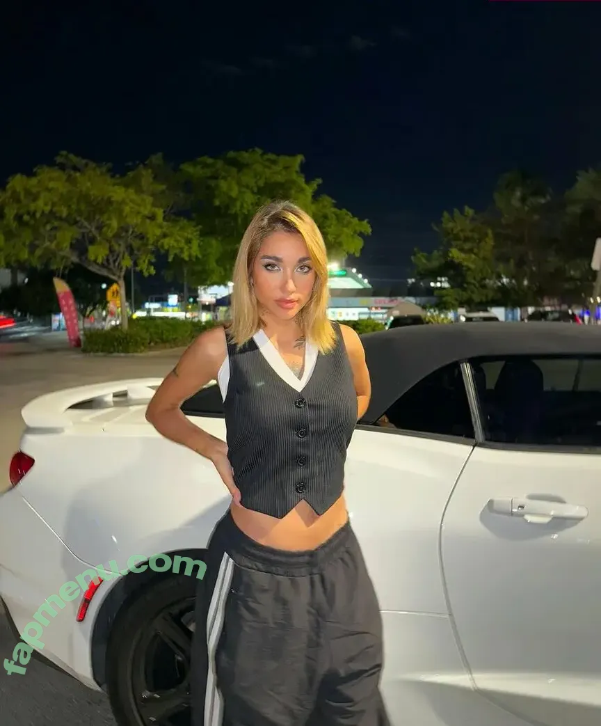 Maria Becerra nude photo #0125 (mariabecerra / u95023797)