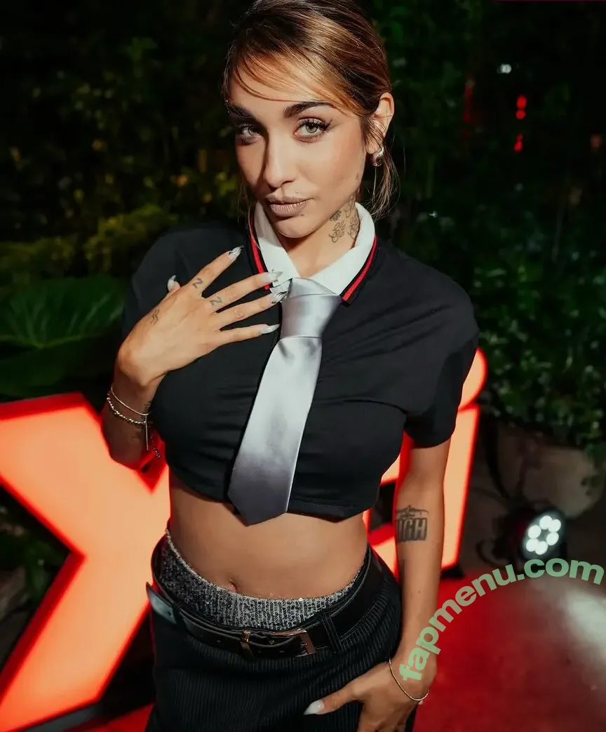 Maria Becerra nude photo #0133 (mariabecerra / u95023797)