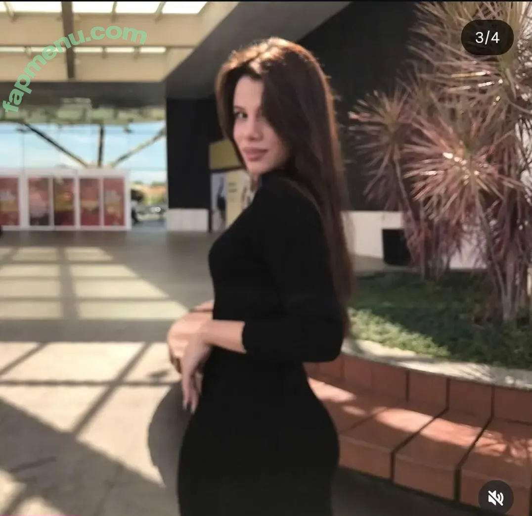 Maria Carolina nude photo #0016 (Maria_empinadinha / carolinadebourbon)