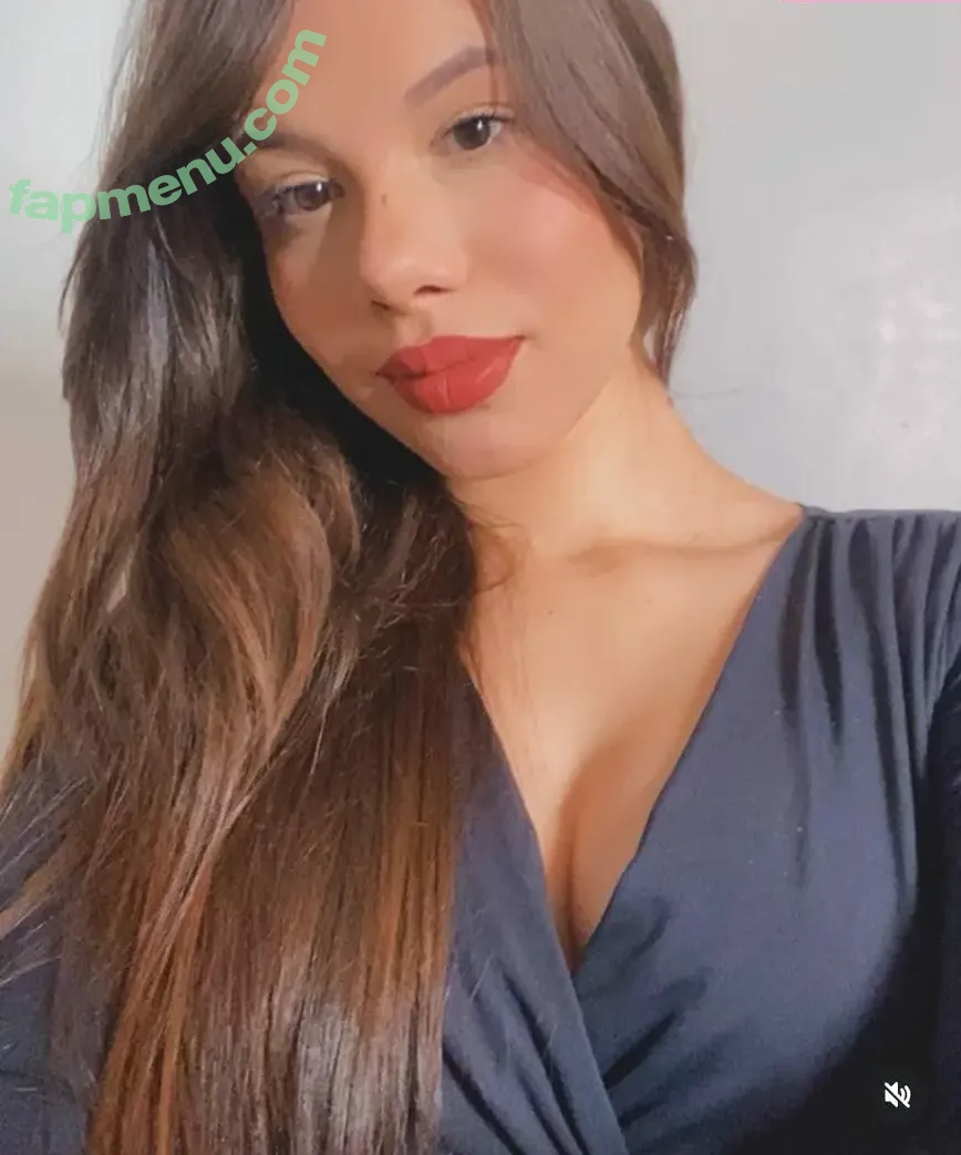 Maria Carolina nude photo #0021 (Maria_empinadinha / carolinadebourbon)