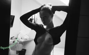 Maria Cherie / Mariacherieee / mariacheriee nude photo #0103