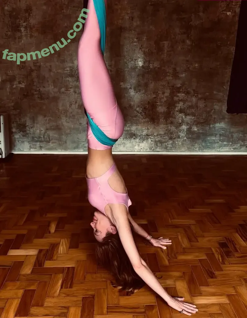 Maria Eugênia Suconic nude photo #0029 (msuconic)