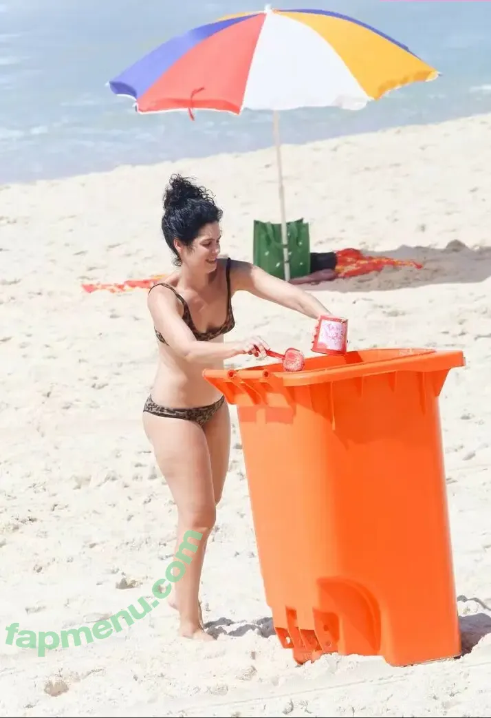 Maria Flor nude photo #0019 (flormchamaya / mariaflor31)