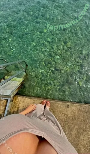 Maria Godovskaya / marusyaaaa_g nude photo #0013