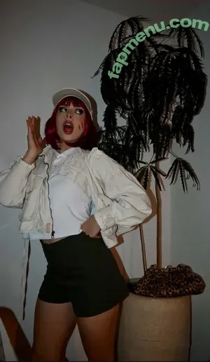 Maria Laura Trotta / mlauratp nude photo #0053