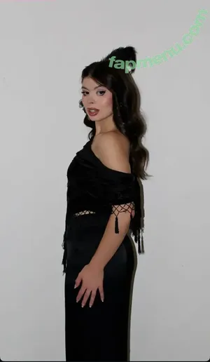 Maria Laura Trotta / mlauratp nude photo #0064