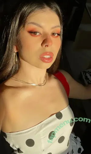 Maria Laura Trotta / mlauratp nude photo #0070