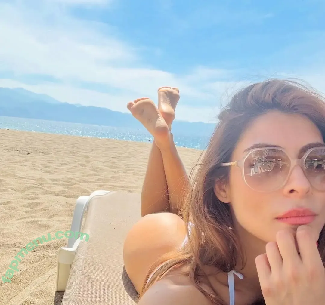 María León nude photo #0089 (mmmarieleon / sargentoleon)