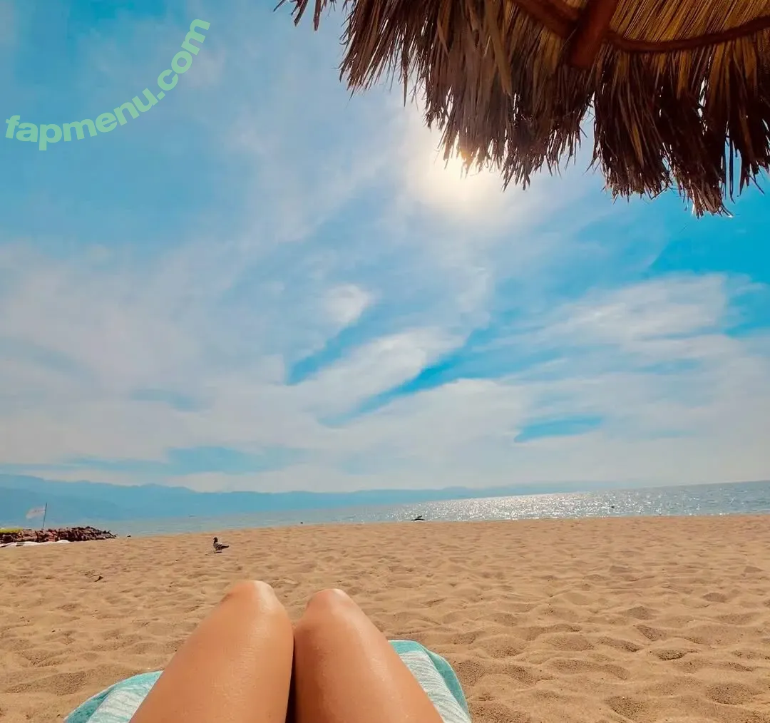 María León nude photo #0090 (mmmarieleon / sargentoleon)