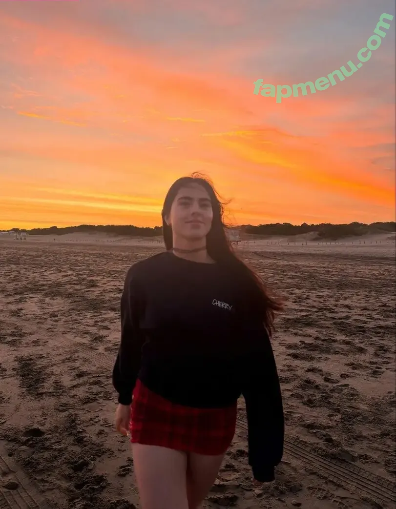 Maria Luz nude photo #0092 (lavishsea / mar_angaramo / marrangaramo)