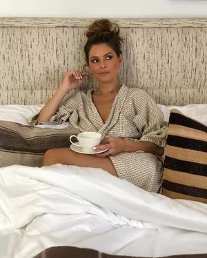 Maria Menounos / MenounosBooty / mariamenounos nude photo #0089