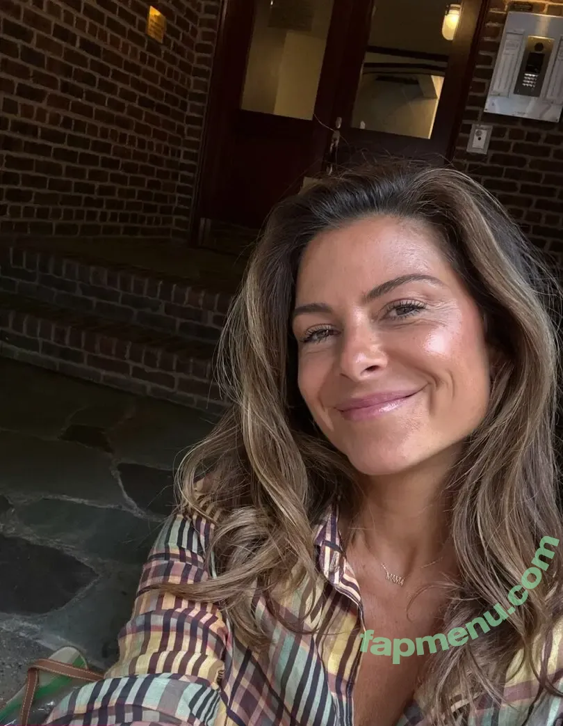 Maria Menounos nude photo #0660 (MenounosBooty / mariamenounos)