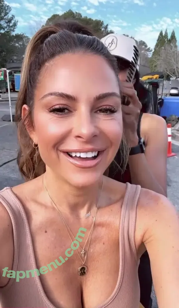 Maria Menounos nude photo #0668 (MenounosBooty / mariamenounos)