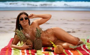 María Paz Arancibia / ellaladiosa nude photo #0023