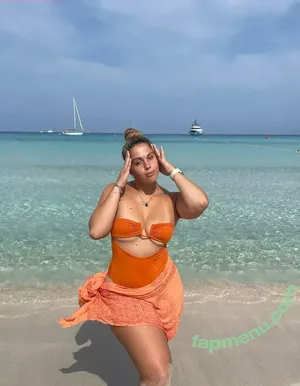 Maria Perez Vilaplana / mperezvilaplana nude photo #0010