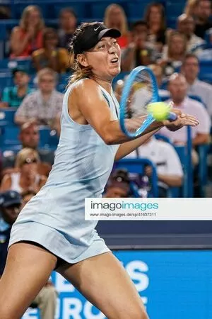 Maria Sharapova / mariasharapova nude photo #0156