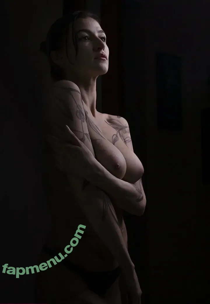 Maria Tretjakova nude photo #0010 (Maria Tretjakova)