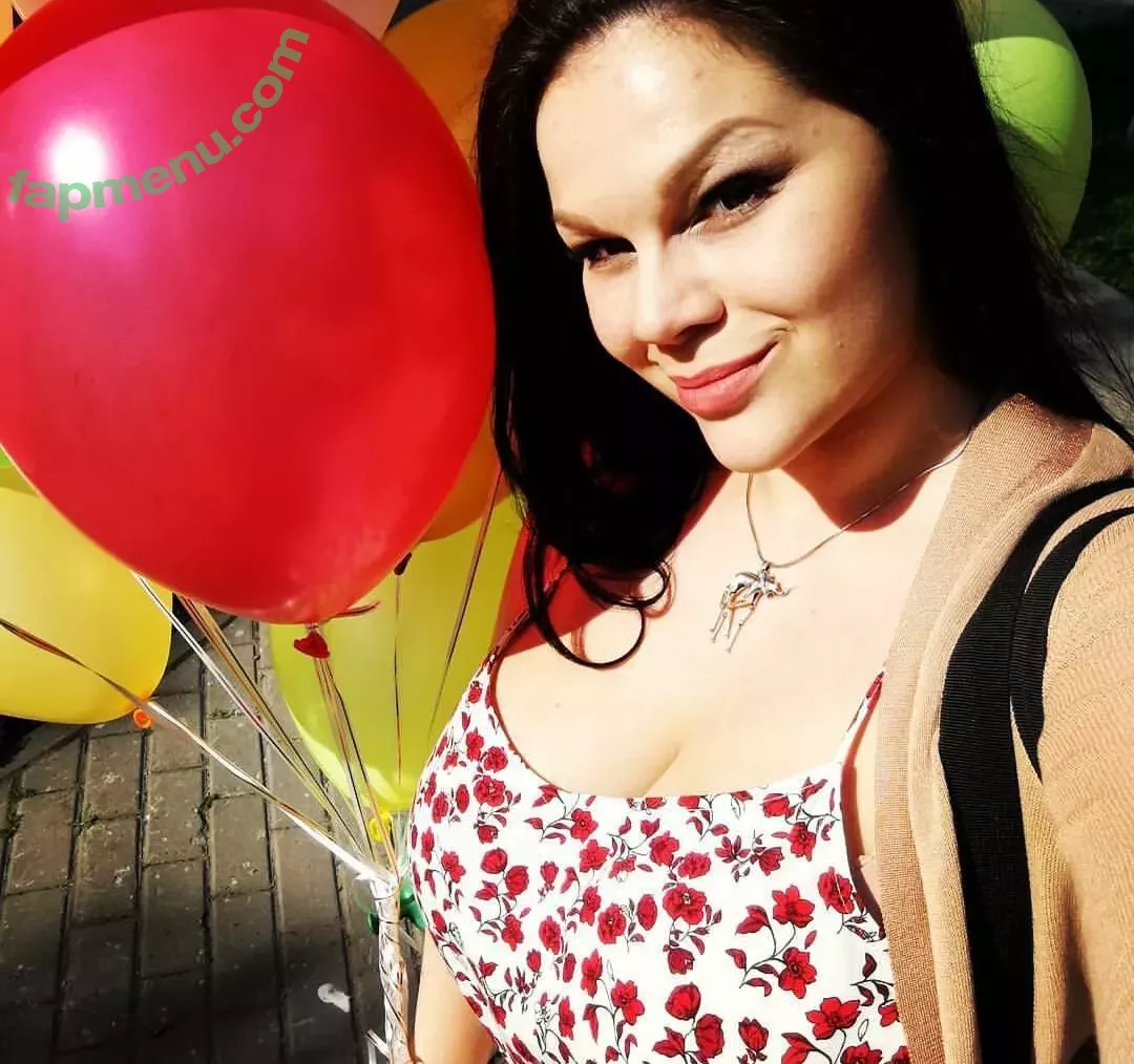 Maria Von Zarring nude photo #0003 (miazarring / miiazarring)