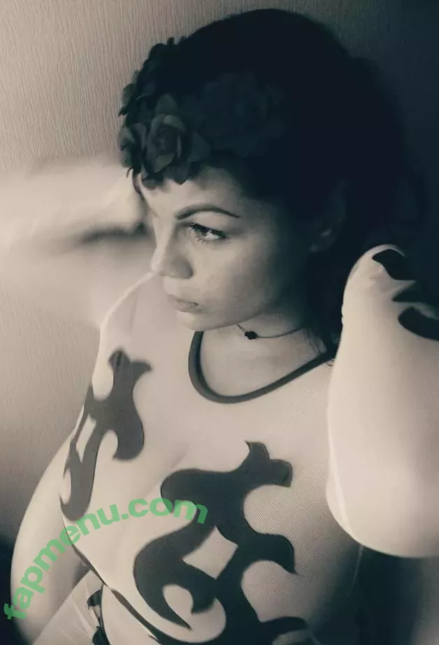 Maria Von Zarring nude photo #0111 (miazarring / miiazarring)