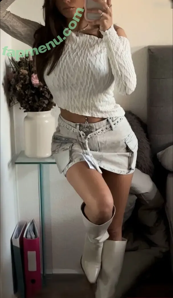 Mariablaa nude photo #0088 (monamarie)