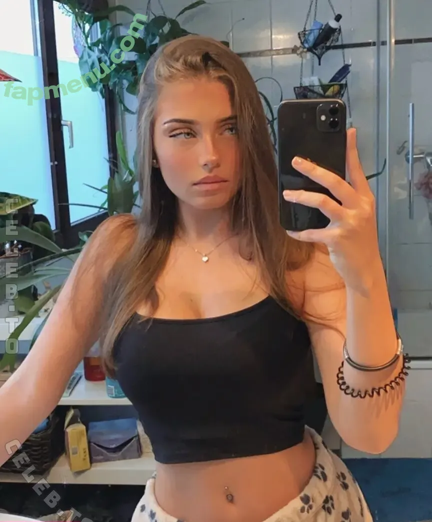 Mariablaa nude photo #0161 (monamarie)