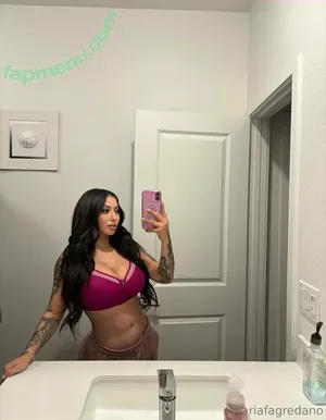  nude photo #0007