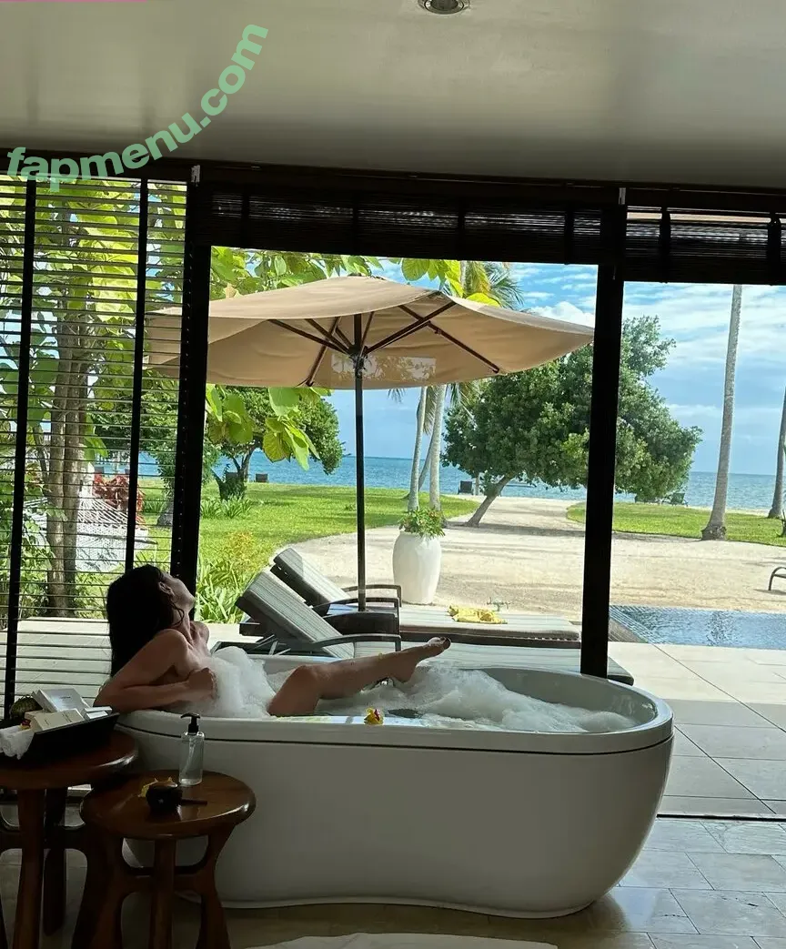 Mariam Chaganava nude photo #0036 (m_chag2 / marinamnca)