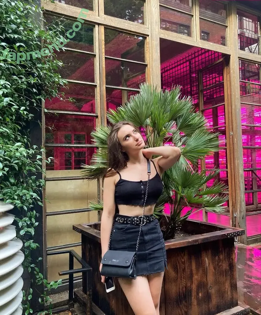 Mariam Chaganava nude photo #0043 (m_chag2 / marinamnca)