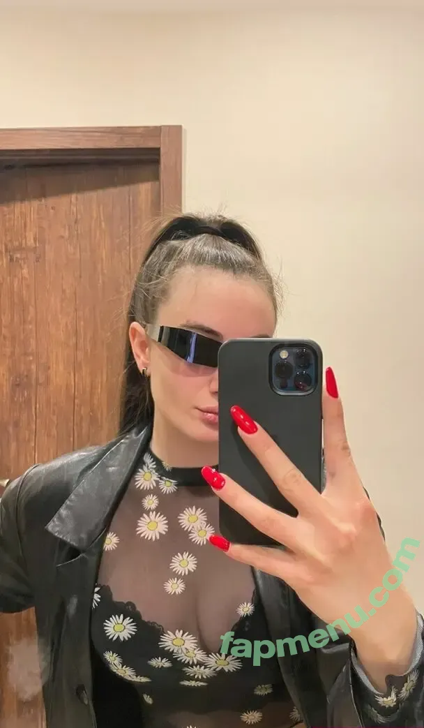 Mariam Chaganava nude photo #0051 (m_chag2 / marinamnca)