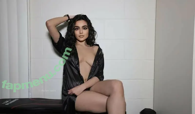 Mariam Hadid nude photo #0015 (mariamhadid / mariamhadidvip / meriem.hadid)