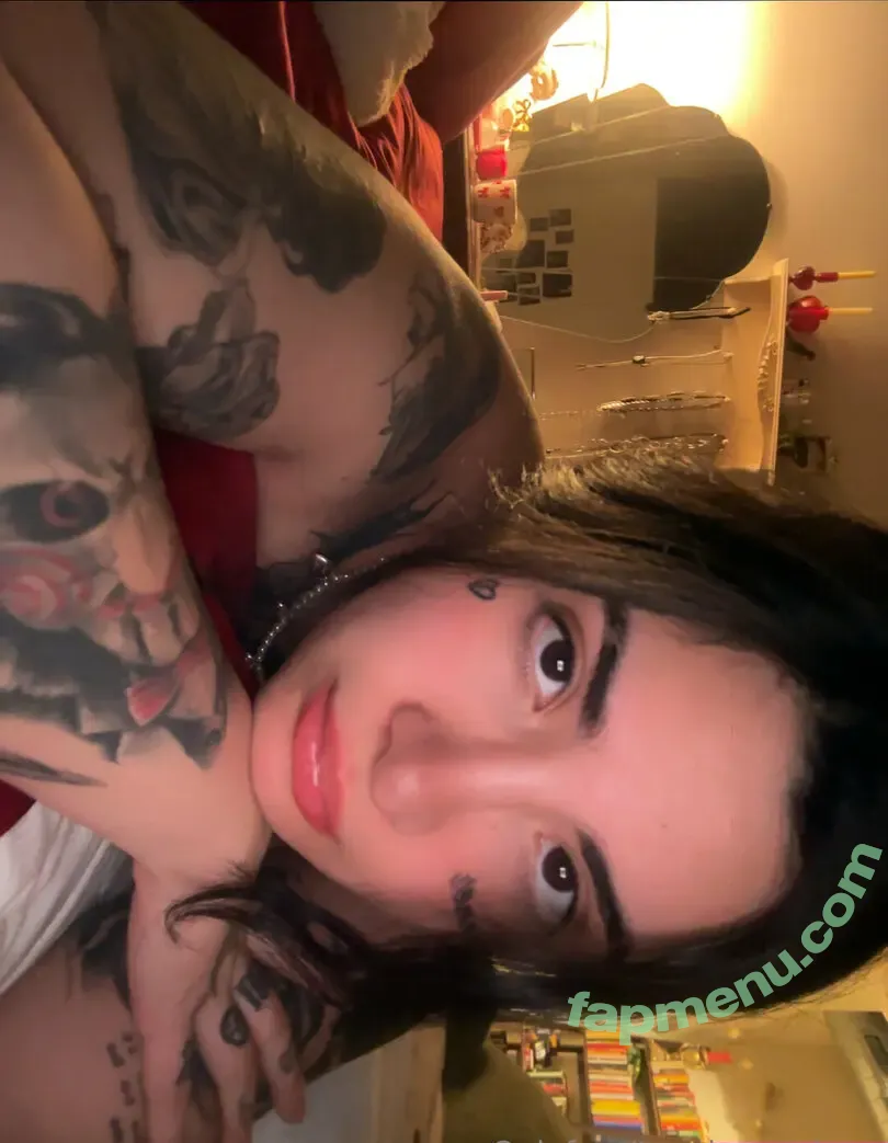 mariamartinxz nude photo #0004 (themillkguzzler)