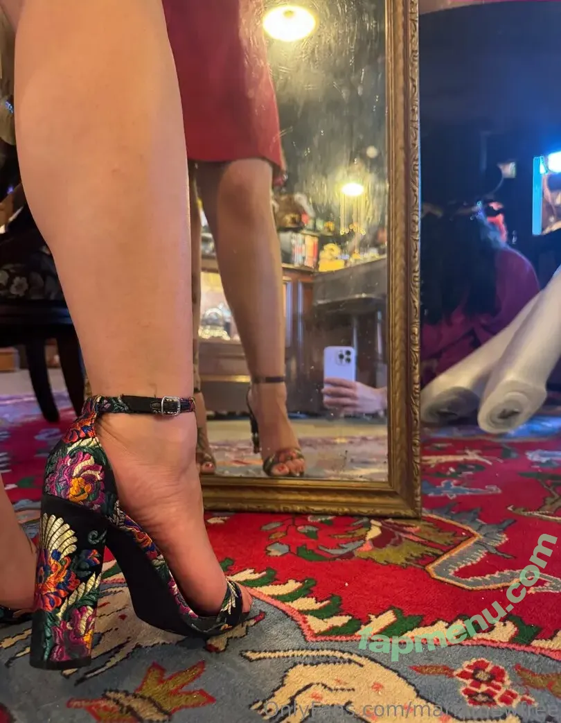 mariamewfree nude photo #0021 (mariamakesstuff)